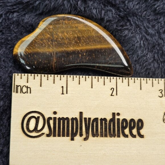 Tiger Eye Crystal Gua Sha face tool - Picture 2 of 5